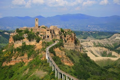 Xứ sở thần tiên Civita de Bagnoregio 
